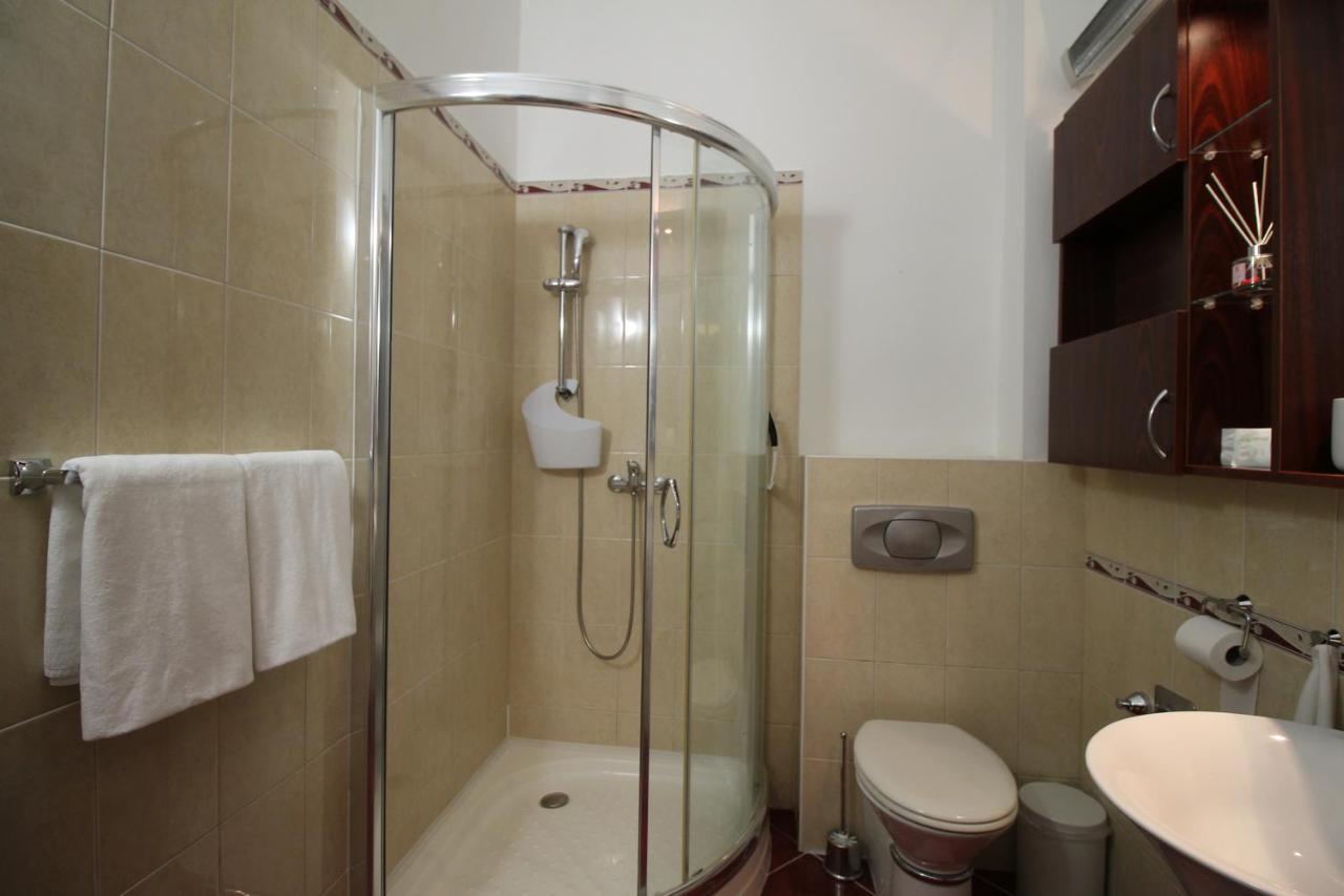 Amber Dream Apartment Budapest Luaran gambar
