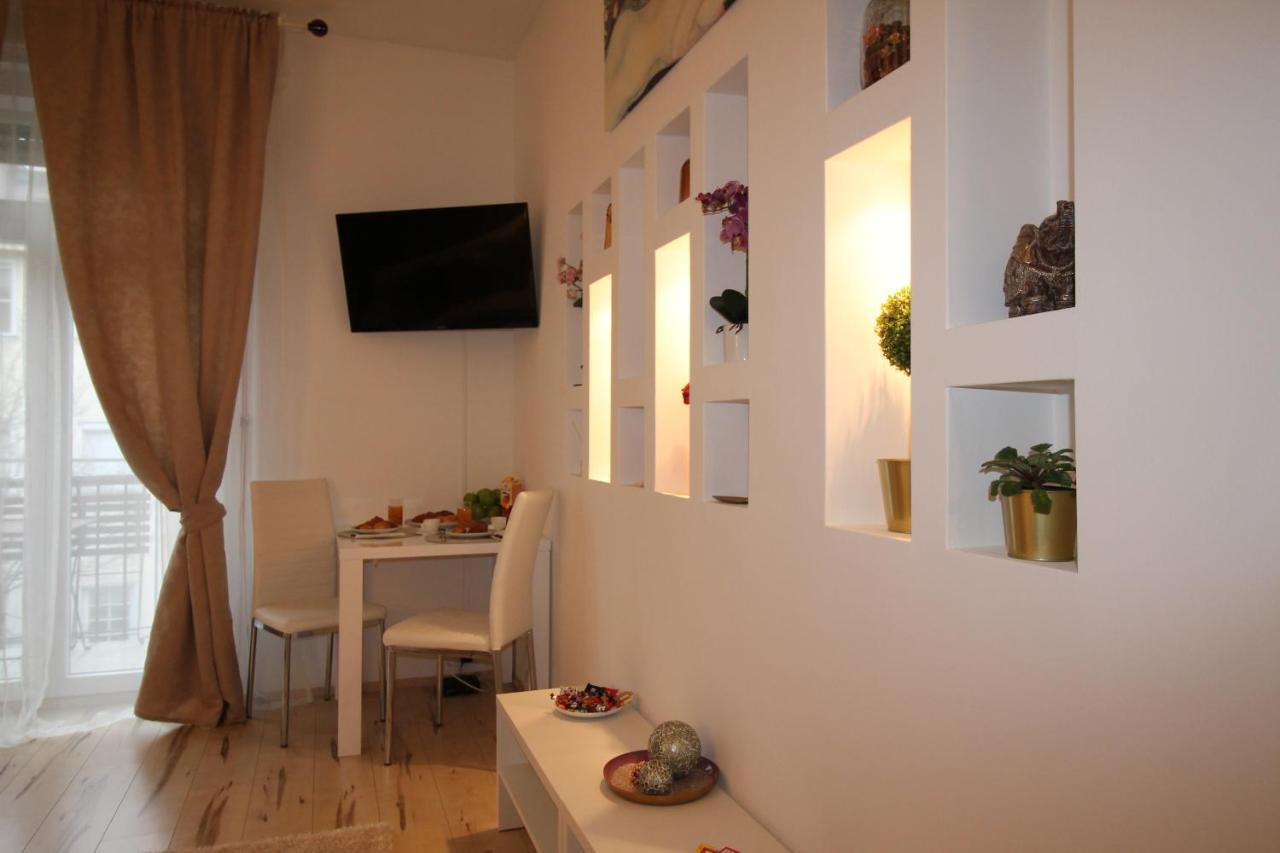 Amber Dream Apartment Budapest Luaran gambar